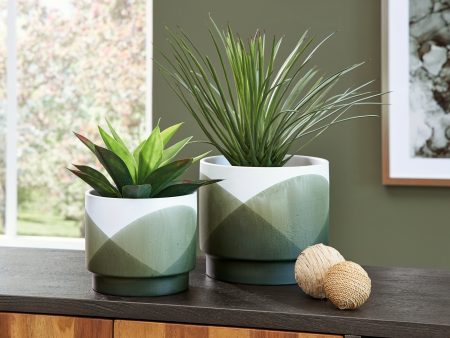 Ardenridge Green White Planter Cheap